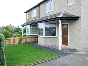 Front garden - click for photo gallery